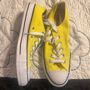 Converse All Stars size 8